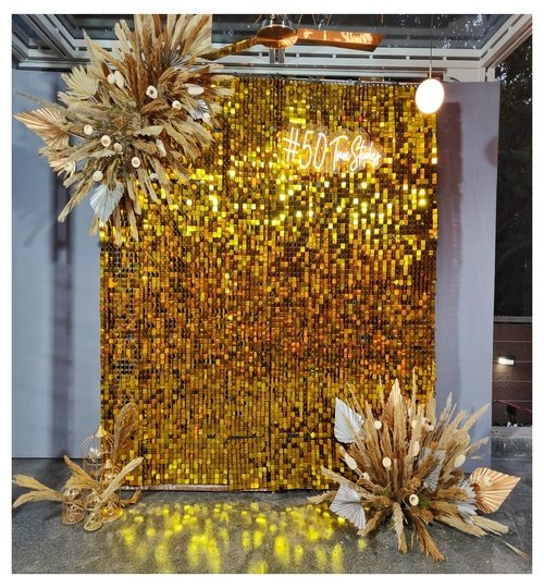 Goldem shimmer Pannel